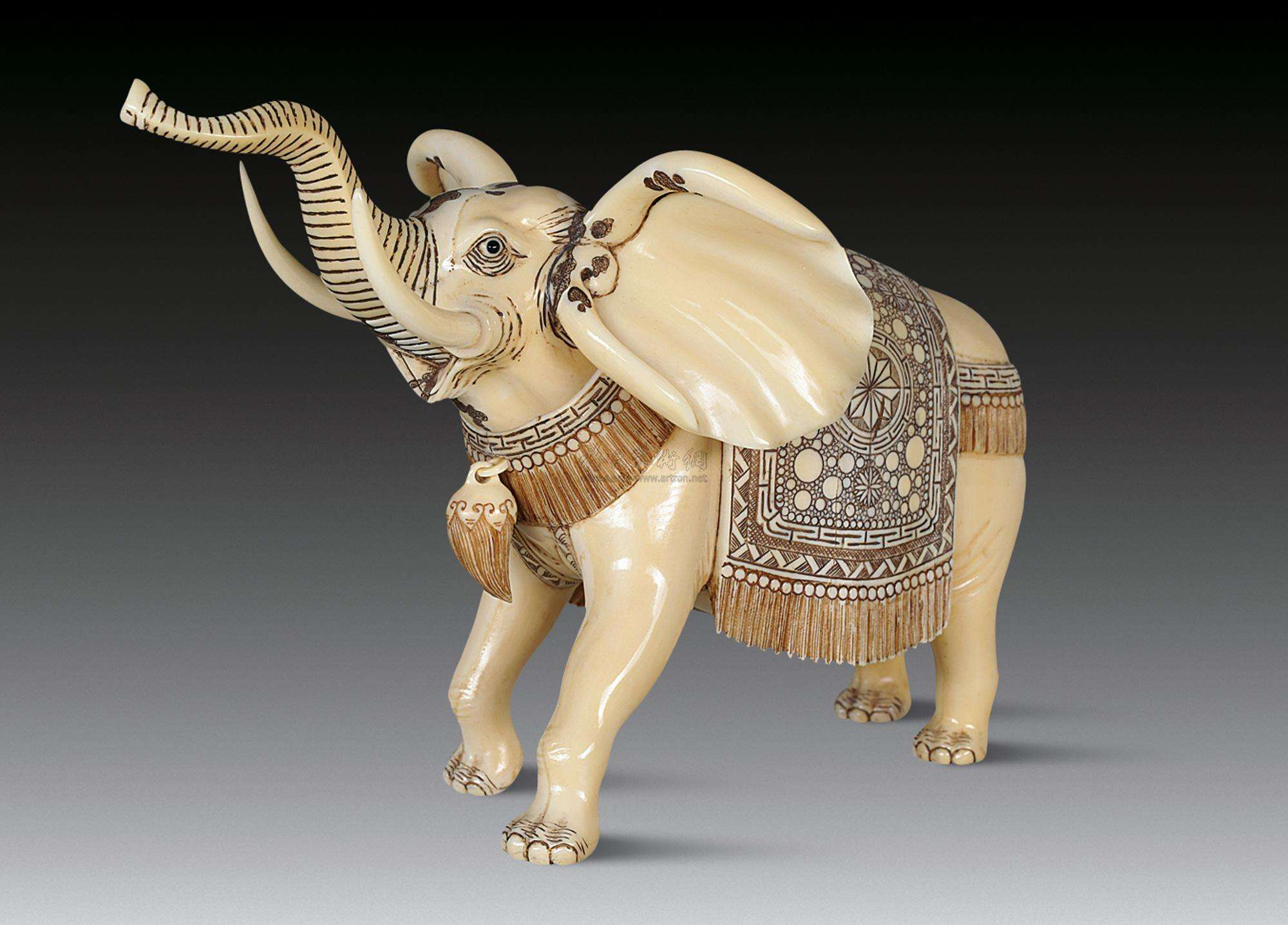 辦公寫字臺風水詳解，什么擺件能提升事業運？(圖2)