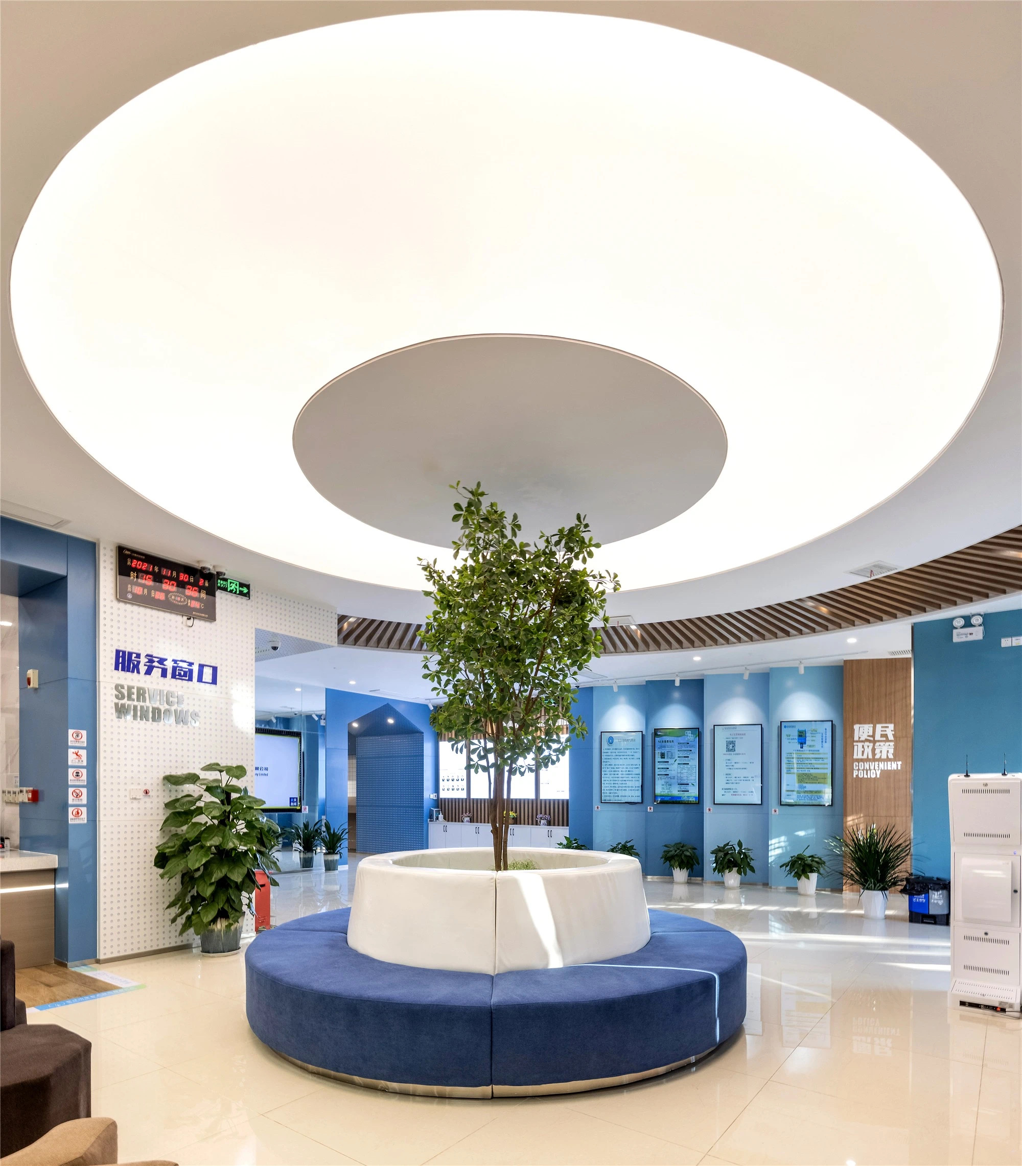 【案例賞析】武漢市車都天然氣營業(yè)廳完工實(shí)景展示，開放多元，活力共享！(圖9)