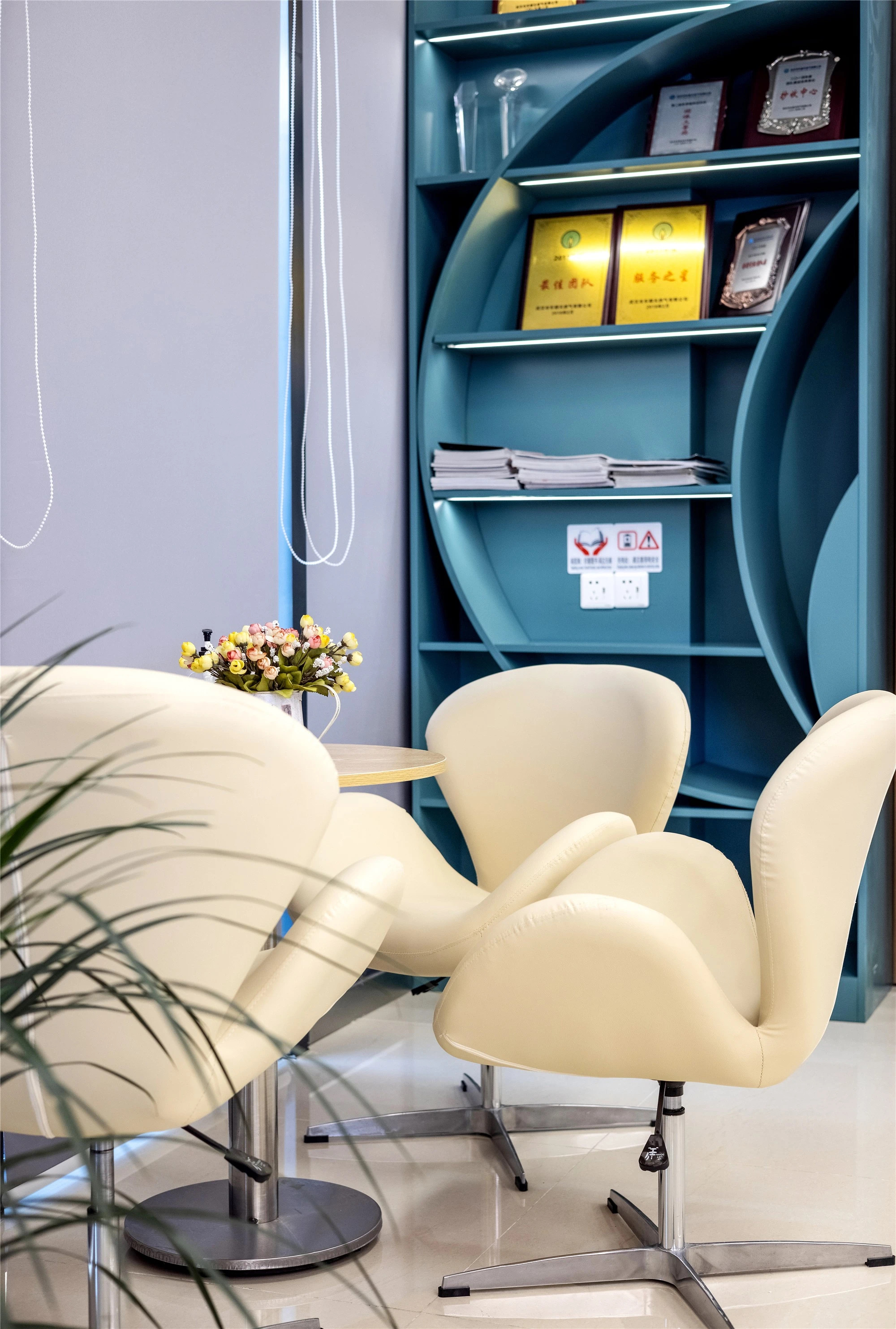 【案例賞析】武漢市車都天然氣營業(yè)廳完工實(shí)景展示，開放多元，活力共享！(圖10)