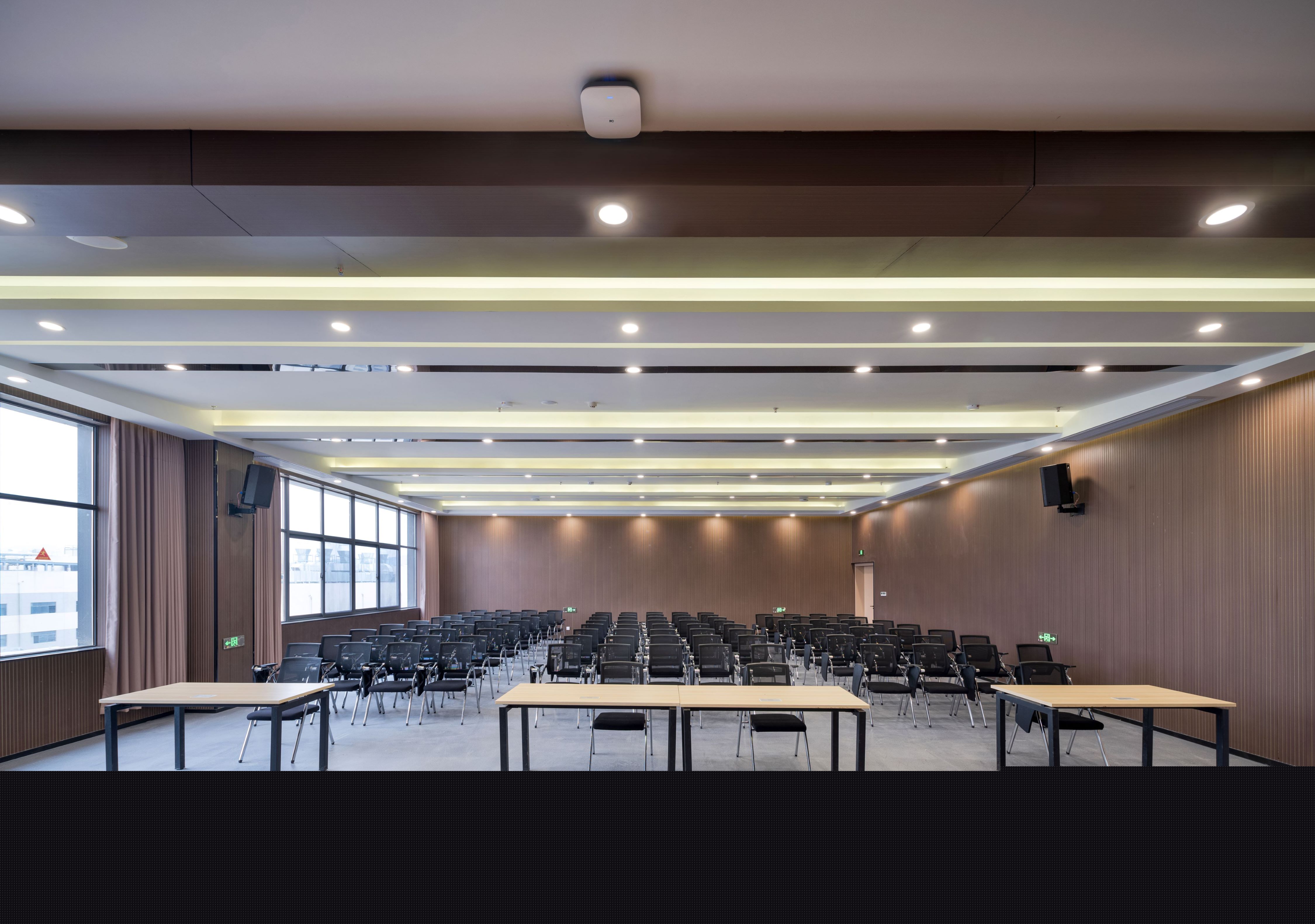 【完工案例】人福醫藥黃岡總部辦公室裝修完工！(圖9)