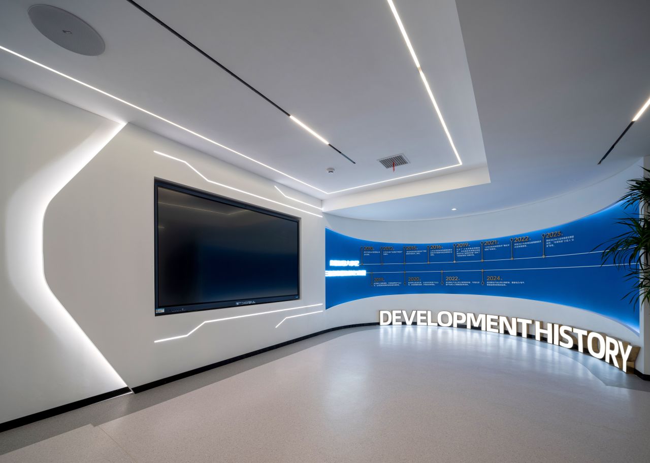 【完工案例】三相電力8000+㎡辦公室裝修項目圓滿交付并投入使用(圖9) 【完工案例】三相電力8000+㎡辦公室裝修項目圓滿交付并投入使用(圖9)