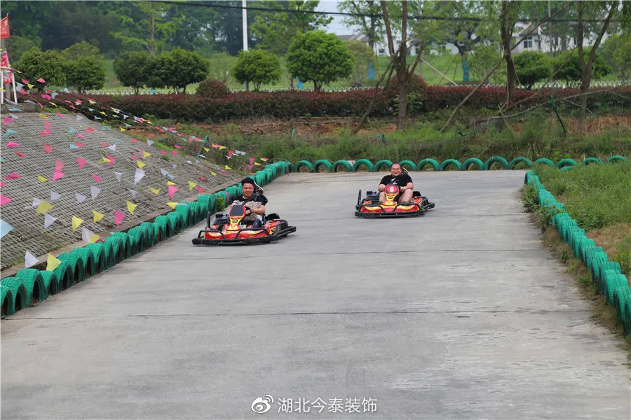 不負(fù)春光 乘風(fēng)破浪(圖21) 不負(fù)春光 乘風(fēng)破浪(圖21)