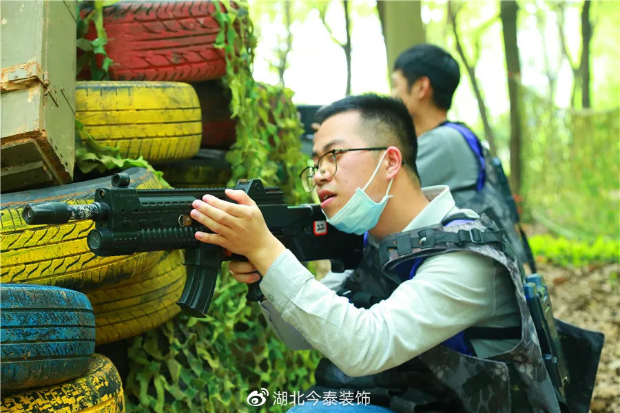 不負(fù)春光 乘風(fēng)破浪(圖32) 不負(fù)春光 乘風(fēng)破浪(圖32)