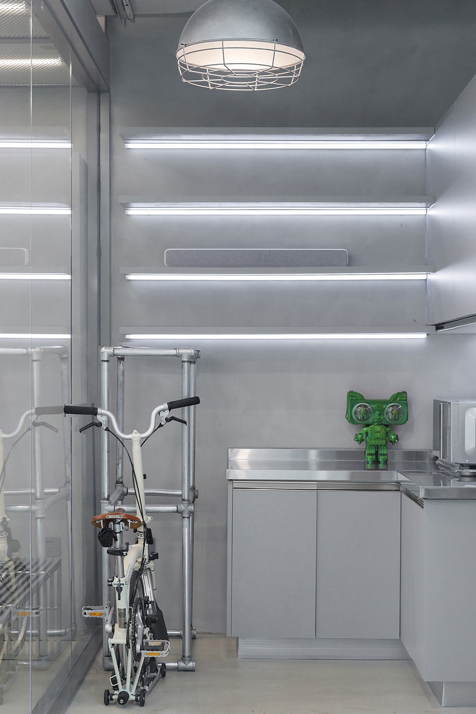 辦公室裝修設(shè)計(jì),粗狂的線(xiàn)條走進(jìn)工業(yè)之美！(圖6)